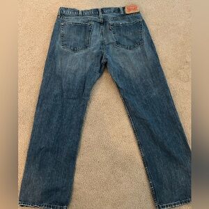 Dark blue washed Levi Jeans